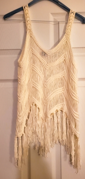 Knitted coverup - Picture 2 of 3